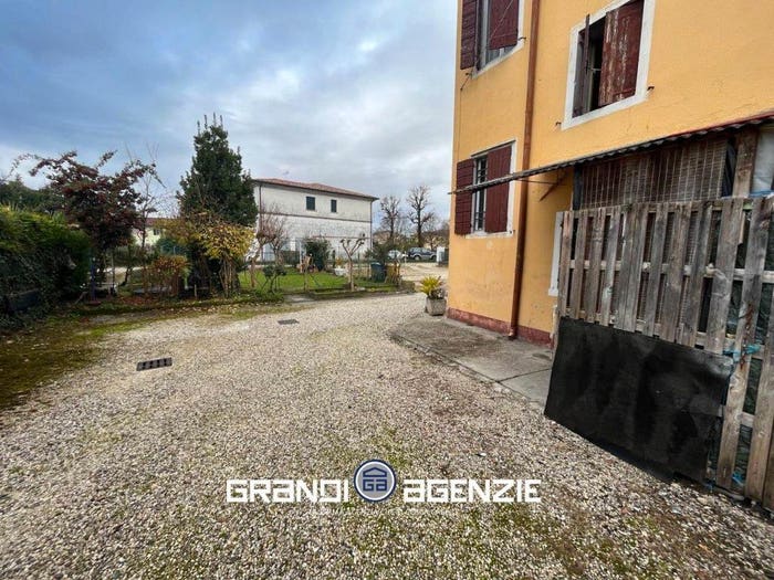 Casa trilocale in vendita in Via del Borgo, Varago, Maserada sul Piave