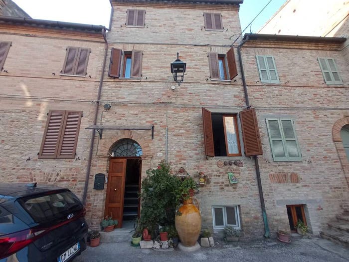Casa con 6 locali in vendita in Via Francesco Sforza, Centro, Monterubbiano