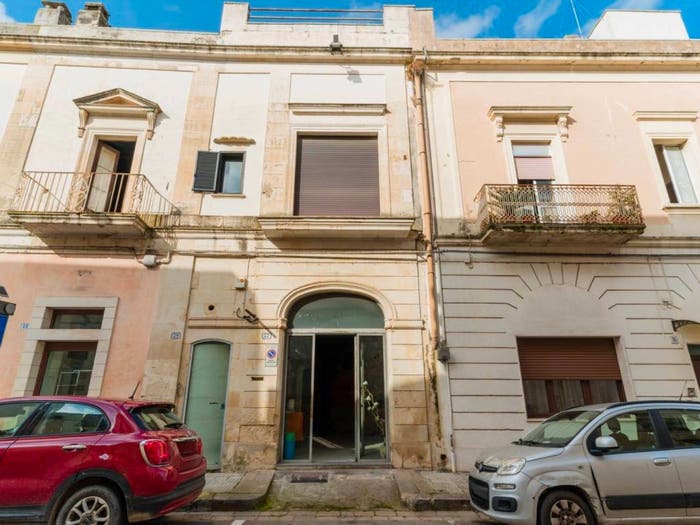Casa con 5 locali in vendita in Via Filippo Turati, Centro, Galatina