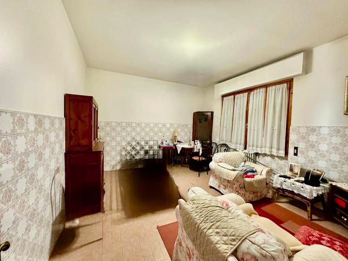 Casa con 6 locali in vendita in Comeana, Carmignano