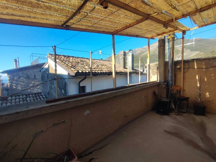 Casa con 5 locali in vendita in Via Piazza Maggiore, Maranola Trivio, Formia