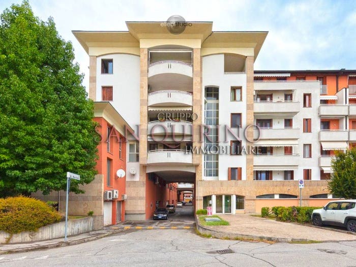 Appartamento bilocale in vendita in Via Bertazzoni, Centro, Guastalla