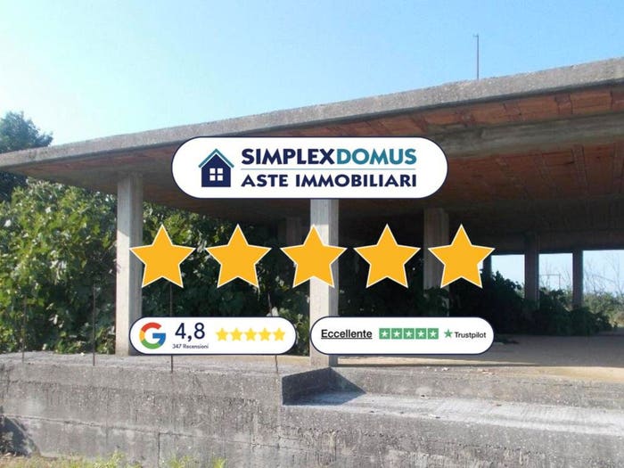 Appartamento con 6 locali in vendita in via Sicilia, Policoro