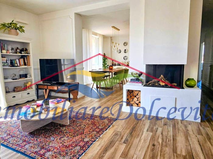 Appartamento quadrilocale in vendita in Via Agnolo Firenzuola, Le Cure, Firenze