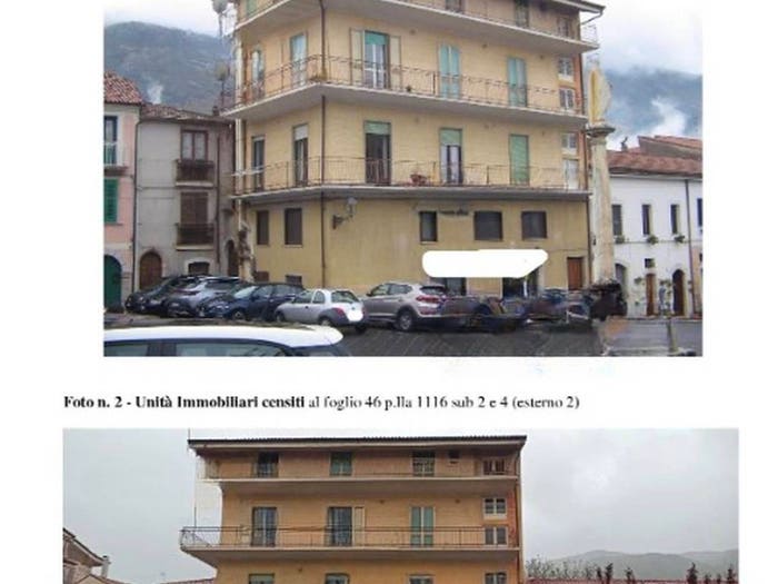 Appartamento con 6 locali in vendita in Piazza Portello, Teggiano Macchiaroli, Teggiano