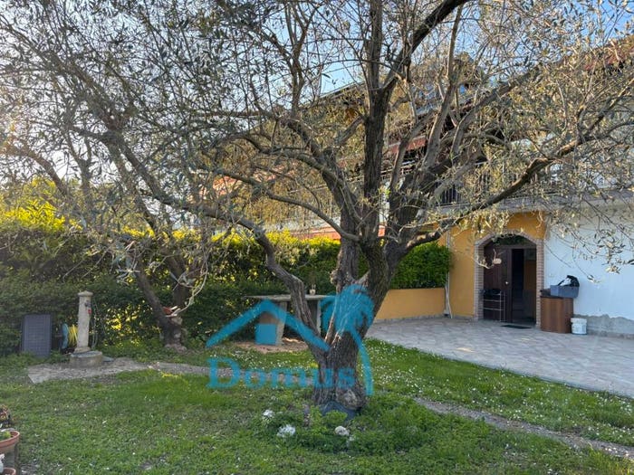 Appartamento quadrilocale in vendita in Via Novarea, Tabona Borgo Nuovo, Pinerolo