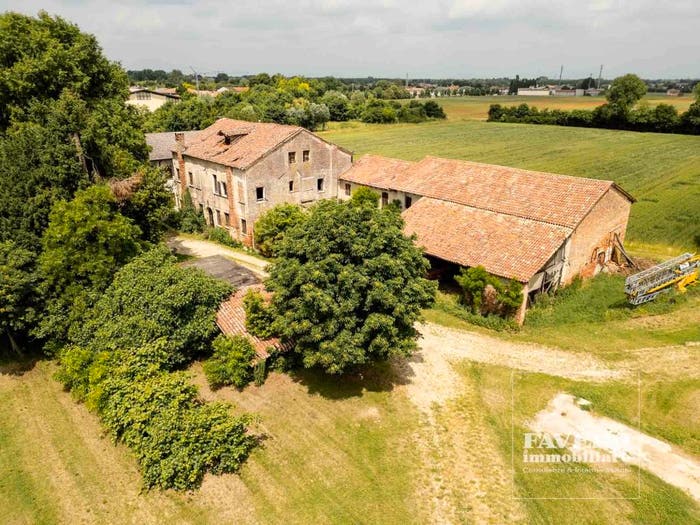 Casa con 6 locali in vendita in Via Capitello, Sant'Eufemia, Borgoricco