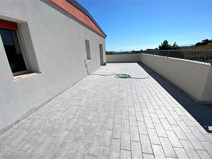 Appartamento quadrilocale in vendita in Catanzaro Lido, Catanzaro