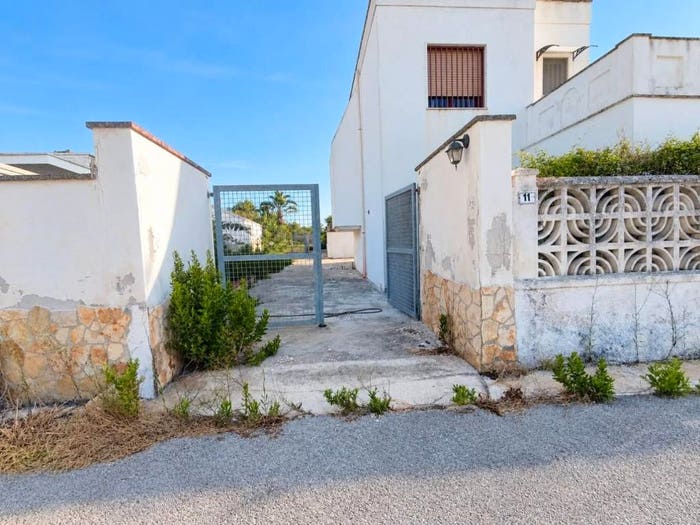 Casa con 6 locali in vendita in Via delle Saggine, Torre Chianca, Lecce