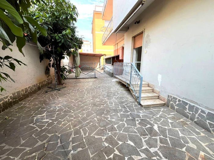 Appartamento bilocale in vendita in Via Traiano, Centro, Aprilia