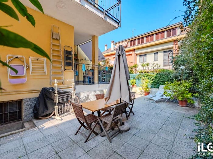 Appartamento trilocale in vendita in Via Moirano, Centro, Settimo Milanese