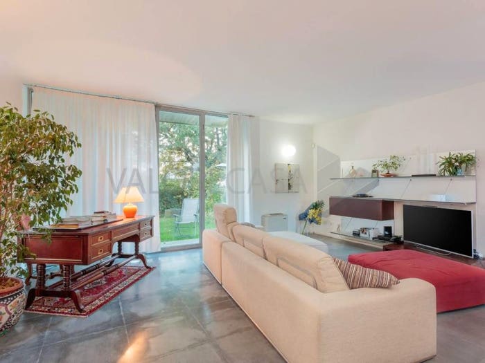 Casa con 6 locali in vendita in Fontia Fossola Fossone, Carrara