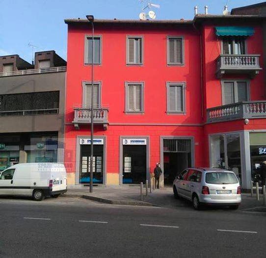 Appartamento bilocale in vendita in Via Delle Forze Armate, Baggio, Milano
