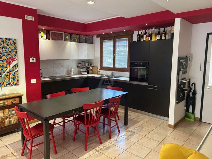 Appartamento trilocale in vendita in Castelfranco Veneto