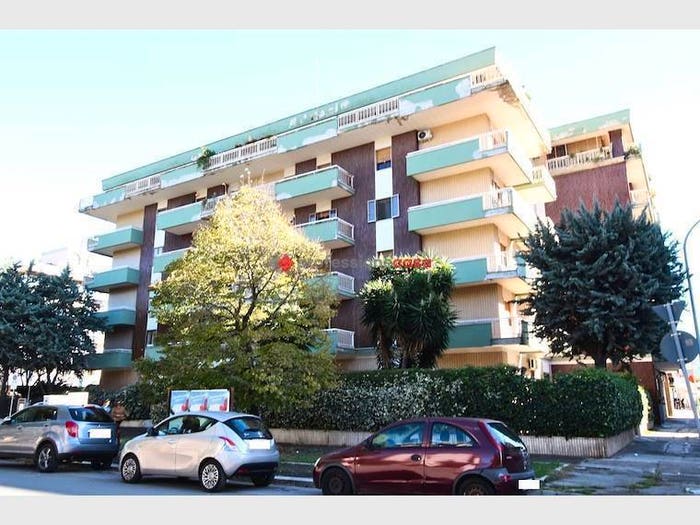 Casa con 5 locali in vendita in Via Silvio Pellico, San Ciro Stadio, Foggia