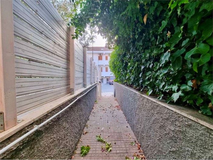 Appartamento bilocale in vendita in Via delle Rose, Squillace Lido, Squillace
