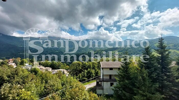 Appartamento trilocale in vendita in Fiumalbo