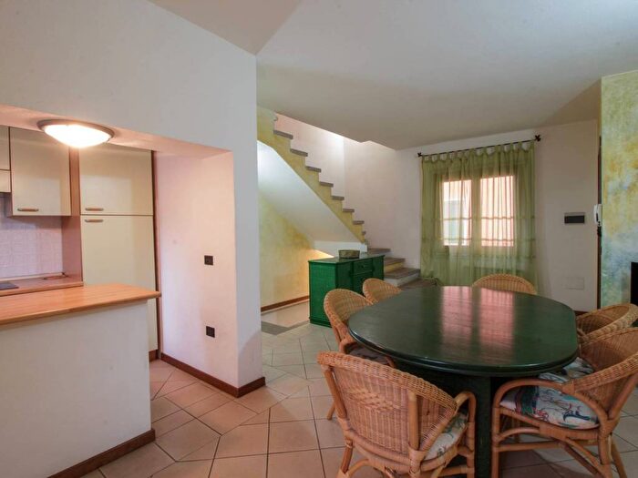 Casa con 6 locali in vendita in Via Carlo Felice, Centro, Santa Teresa Gallura