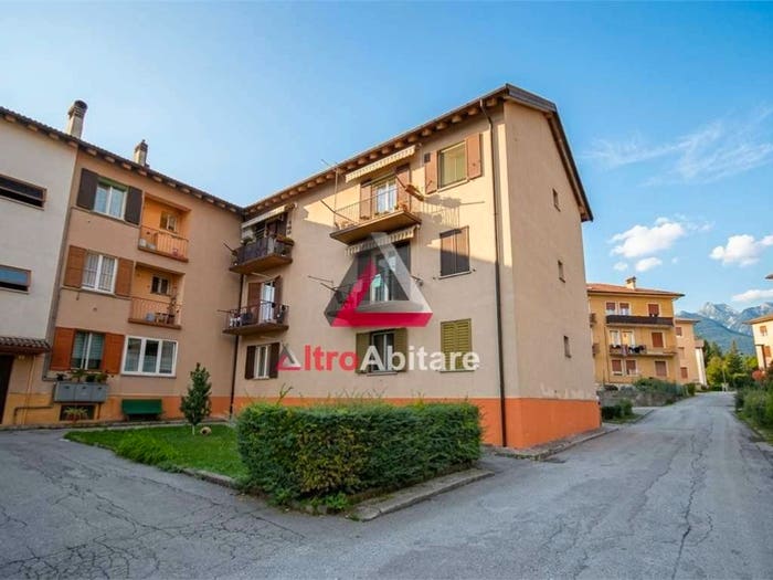 Appartamento quadrilocale in vendita in tofane, Centro, Belluno