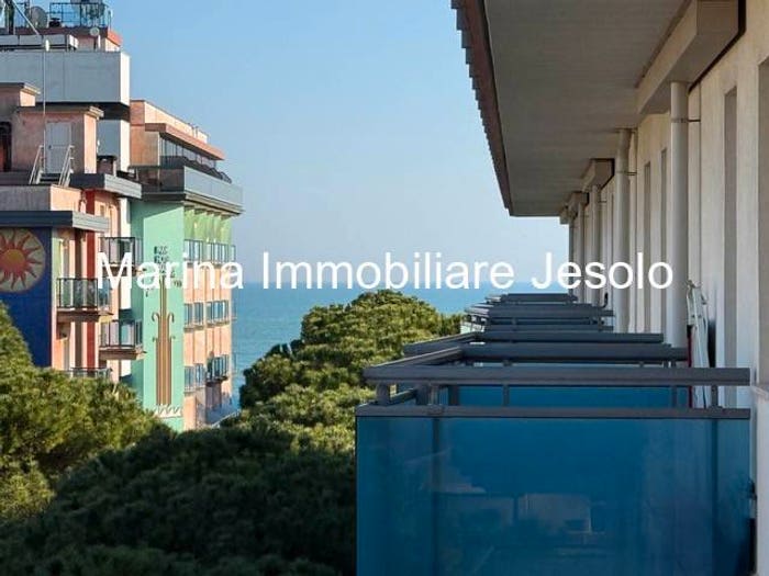 Appartamento trilocale in vendita in piazza milano, Lido Est, Jesolo