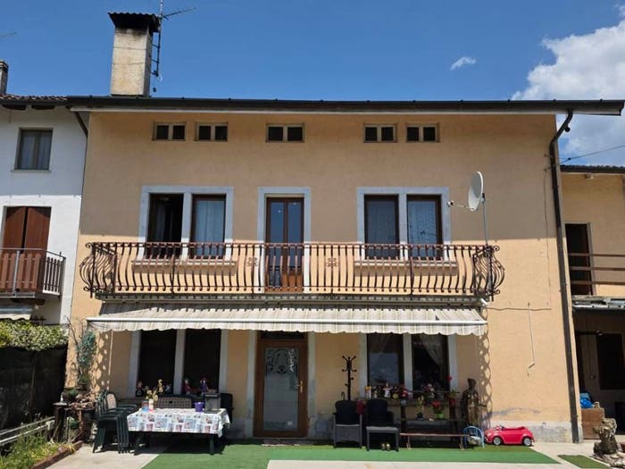 Casa con 5 locali in vendita in Piazza Novembre, Ziracco, Remanzacco