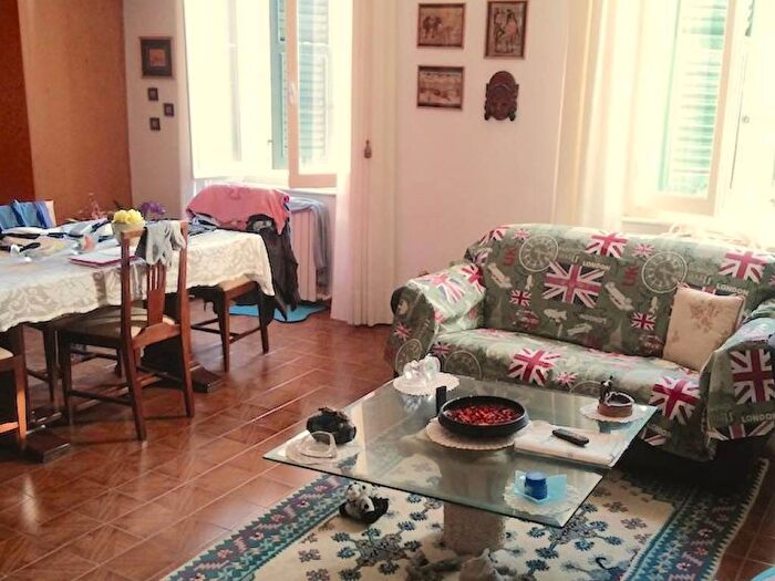 Appartamento con 5 locali in vendita in Adriatico, Ancona