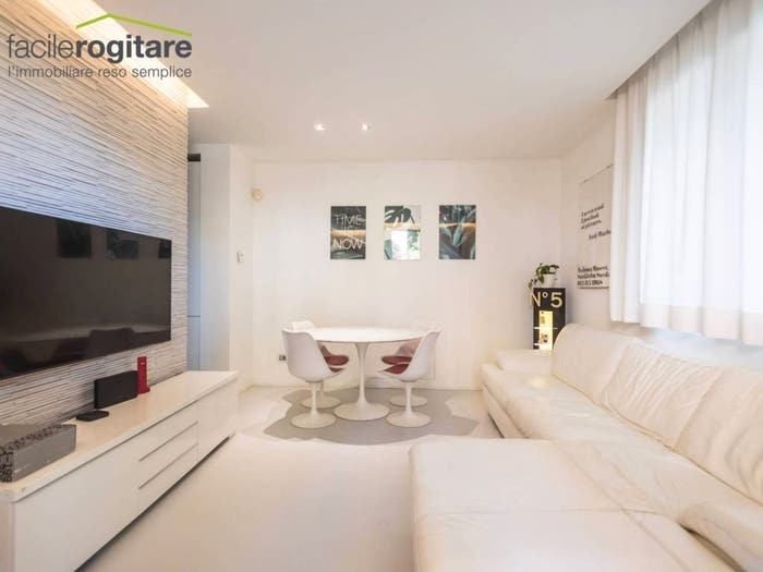 Appartamento con 6 locali in vendita in VIALE MONTI, Alba Mare, Riccione