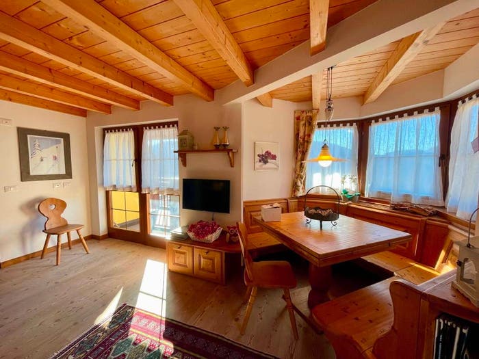 Appartamento trilocale in vendita in Via Gioacchino Rossini, Centro, Folgaria