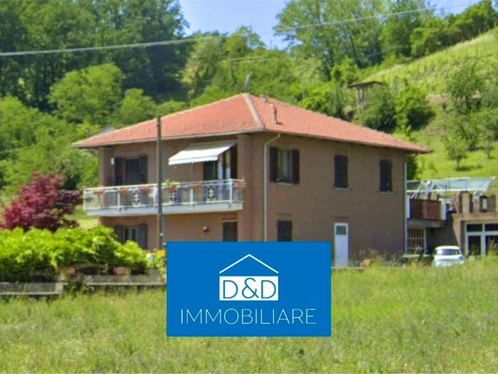Casa con 6 locali in vendita in Corso Alba, Corso Alba Variglie, Asti
