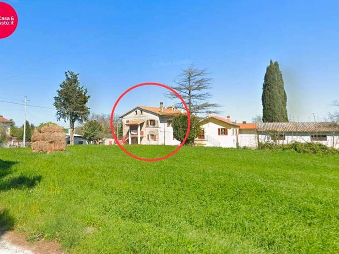 Appartamento con 5 locali in vendita in VIA PIAN DELLA PIEVE, Cingoli