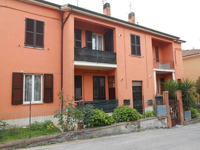 Appartamento con 5 locali in vendita in Viale della Repubblica, Orciano Di Pesaro, Terre Roveresche