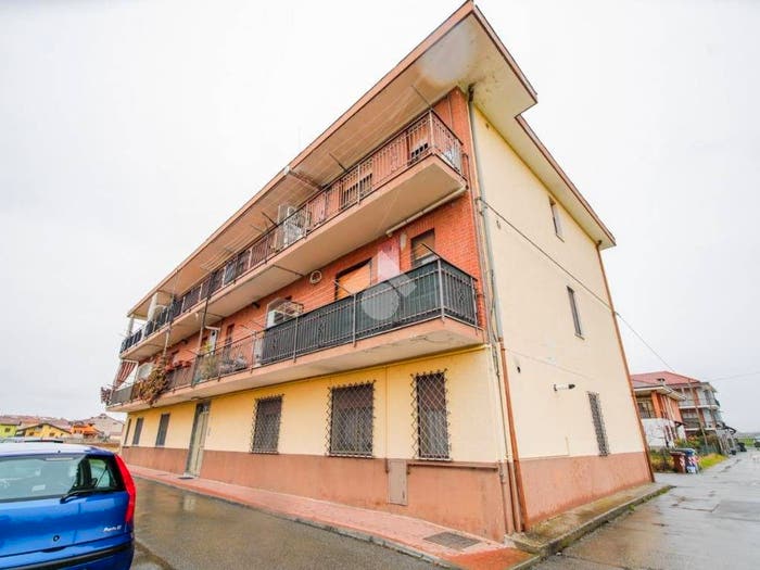 Appartamento bilocale in vendita in Vicolo pavonesche, Centro, Bosconero
