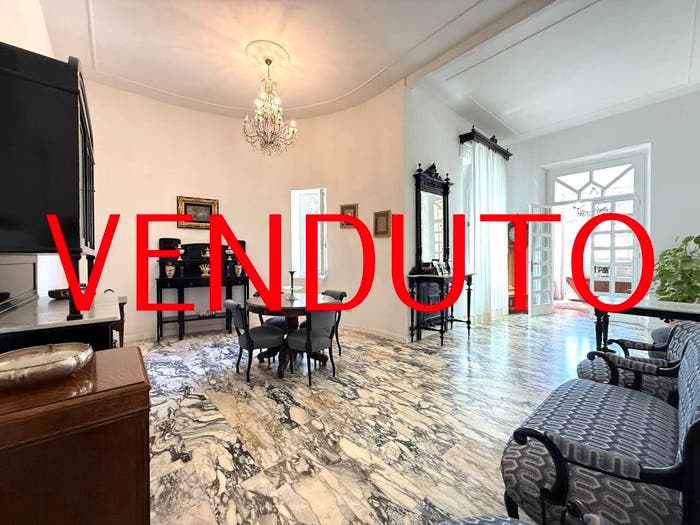 Appartamento con 6 locali in vendita in La Vega Regioni, Cagliari