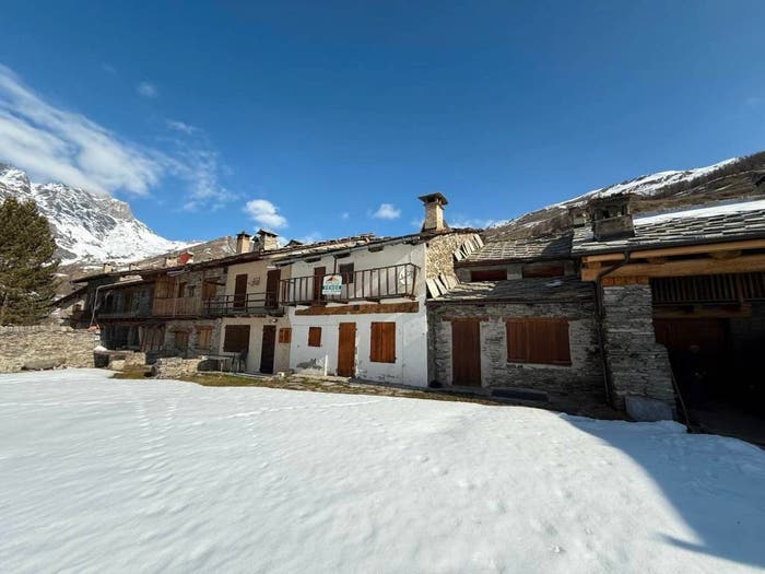 Case in Vendita e in Affitto - 2