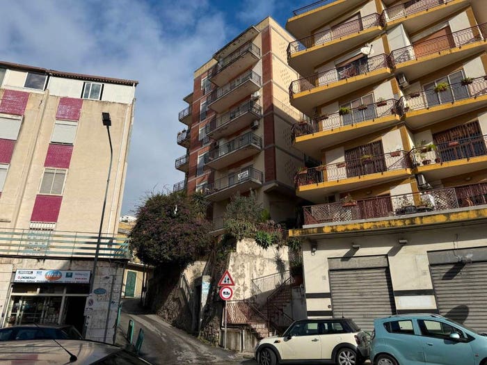 Appartamento bilocale in vendita in Viale Principe Umberto, Gravitelli, Messina
