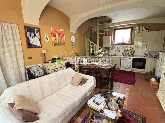 Appartamento bilocale in vendita in Via Po, Camino
