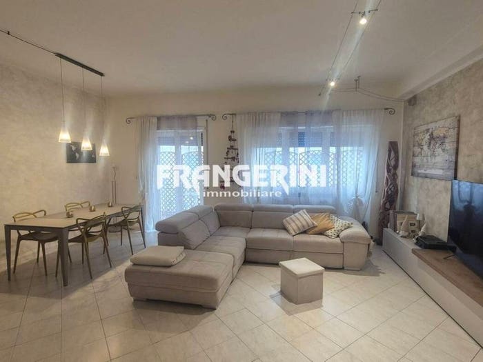 Appartamento quadrilocale in vendita in Via Montebello, Accademia Terrazza Mascagni, Livorno