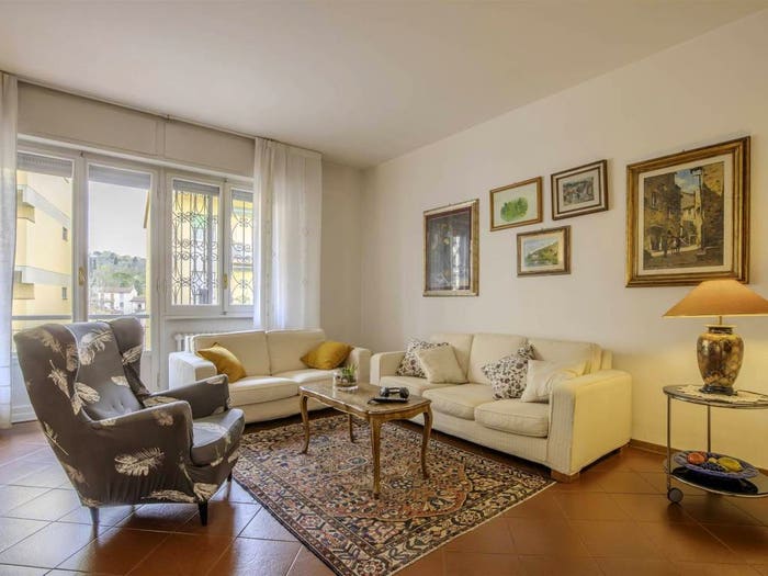 Appartamento con 5 locali in vendita in Grassina, Bagno a Ripoli