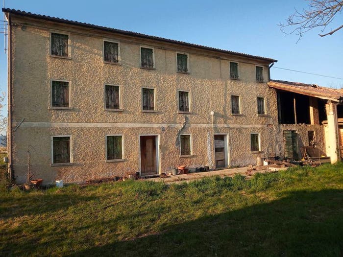 Casa con 6 locali in vendita in Via Brioni, San Vito, Altivole