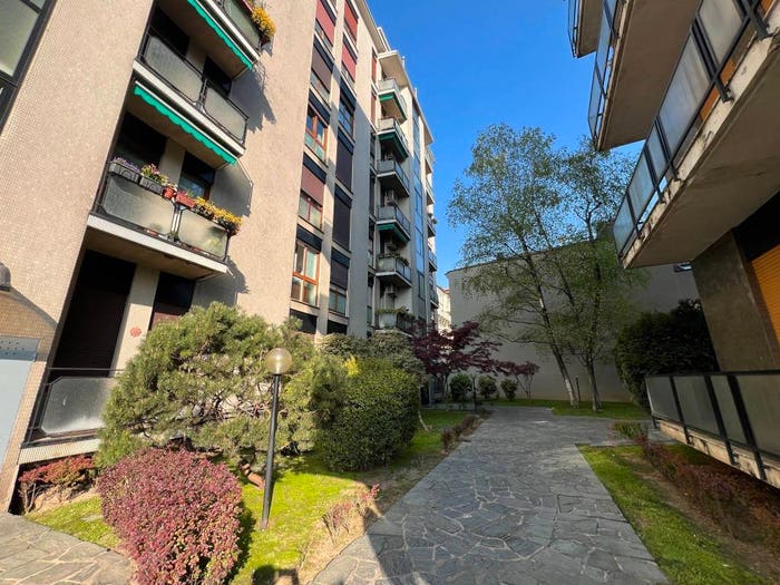 Appartamento trilocale in vendita in Via Alessandro Volta, San Biagio, Monza