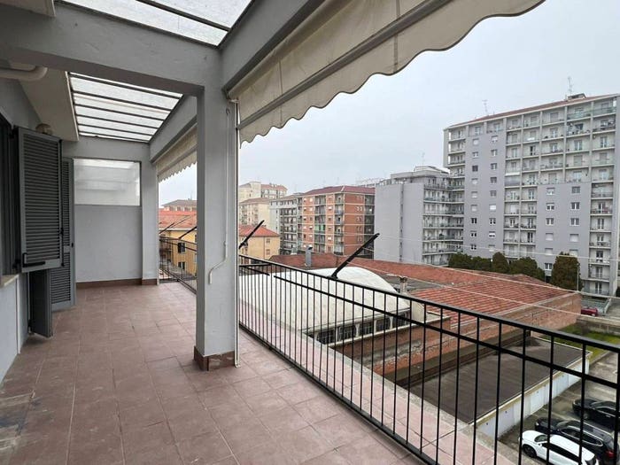 Appartamento trilocale in vendita in Via Achille Sclavo, Piazza Genova, Alessandria