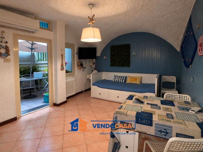 Appartamento bilocale in vendita in Via Gustavo Strafforello, Porto Maurizio, Imperia