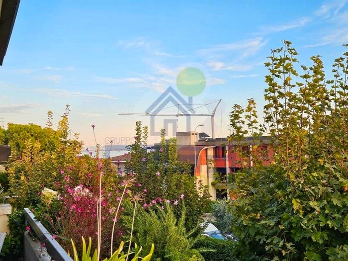 Appartamento bilocale in vendita in via dolarici, Desenzanino, Desenzano del Garda