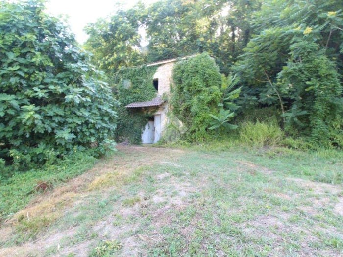 Casa bilocale in vendita in Località Degli Alberetti, Centro, Poggio Moiano