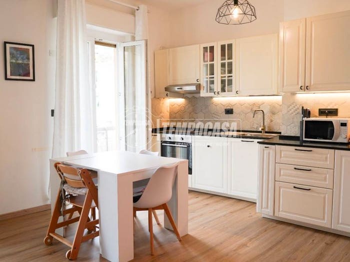 Appartamento trilocale in vendita in Via Antica Romana di Quinto, Quinto, Genova