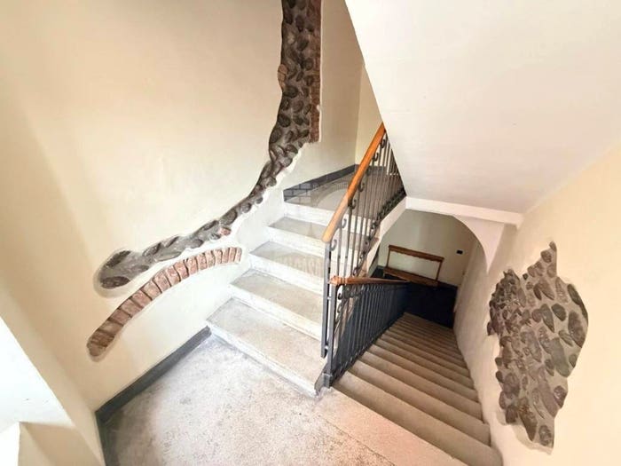 Appartamento con 6 locali in vendita in via locatelli, Centro, Alzano Lombardo