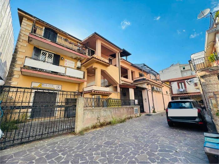 Appartamento quadrilocale in vendita in Mancini, Cosenza
