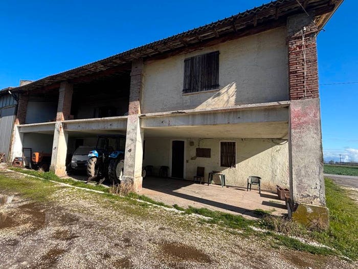 Casa con 6 locali in vendita in Centro, Castenedolo
