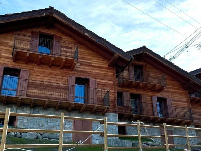 Casa quadrilocale in vendita in Frazione Gerdaz, Gerdaz, Gressan