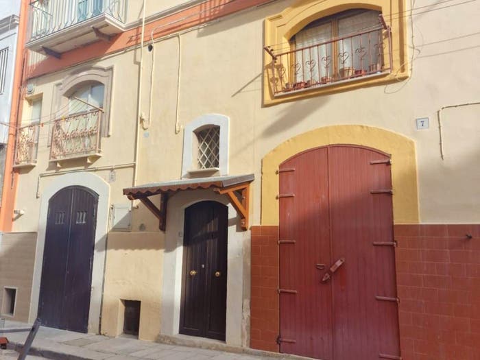 Appartamento con 5 locali in vendita in Via Giuseppe Pavoncelli, Centro, Cerignola